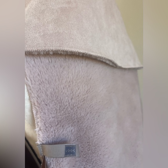 Look by M Vest Shawl - Picture 14 of 16